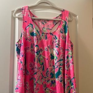 Cute Lilly Pulitzer summer Women’s top
